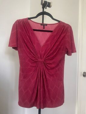 Daisy Fuentes Burgundy Twist Front Top Size S